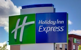 Holiday Inn Express & Suites - Milledgeville, An Ihg Hotel Exterior photo