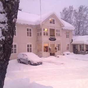 Eggedal Borgerstue Hotell Exterior photo