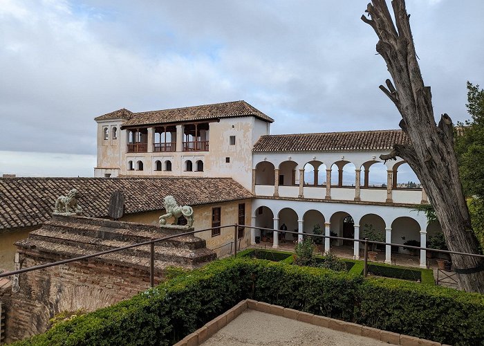 Alhambra and Generalife photo