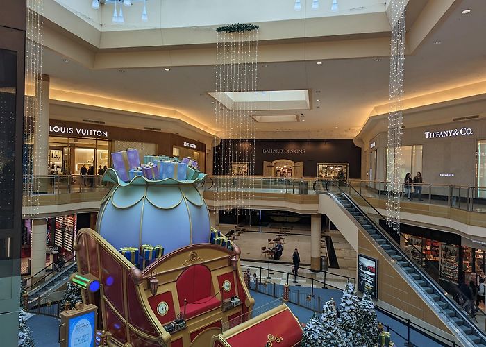 International Plaza photo