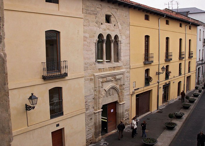 Palacio del Conde Luna Descubrir el León sefardí a través del Palacio del Conde Luna photo