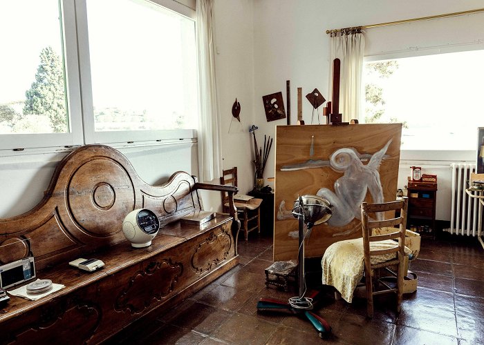 Salvador Dali's House Salvador Dalí's house interiors photographed for the first time ... photo