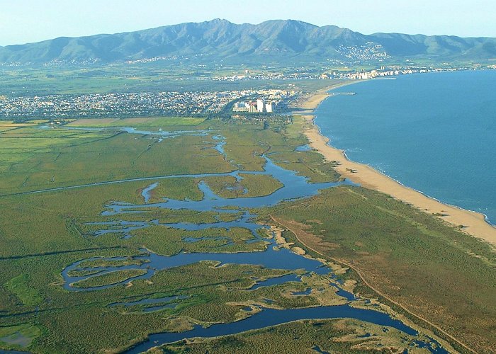 Platja Empuriabrava Platja de can Comes | Costa Brava Girona Pyrenees photo