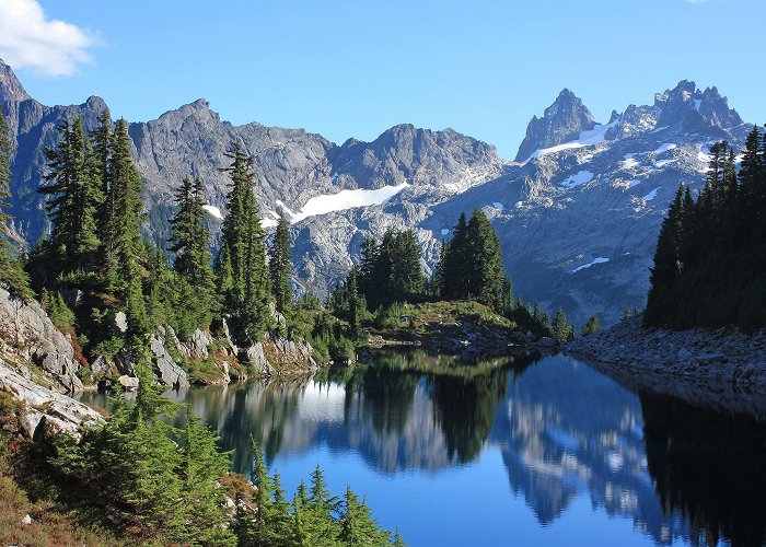 Lakes Area National Park Hiker Headlines: Family-Friendly Work Party, Alpine Lakes ... photo