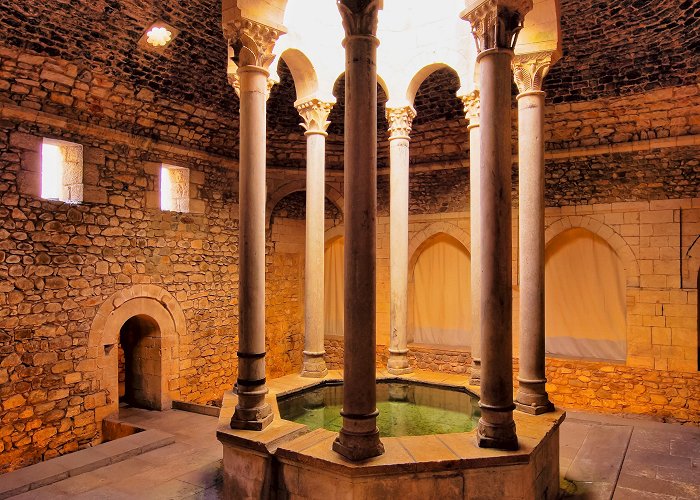 Arab Baths Girona The Arab Baths - Girona - Arrivalguides.com photo