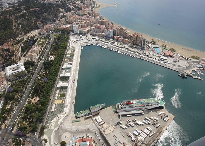 Muelle 1 Port - City - Port of Málaga photo