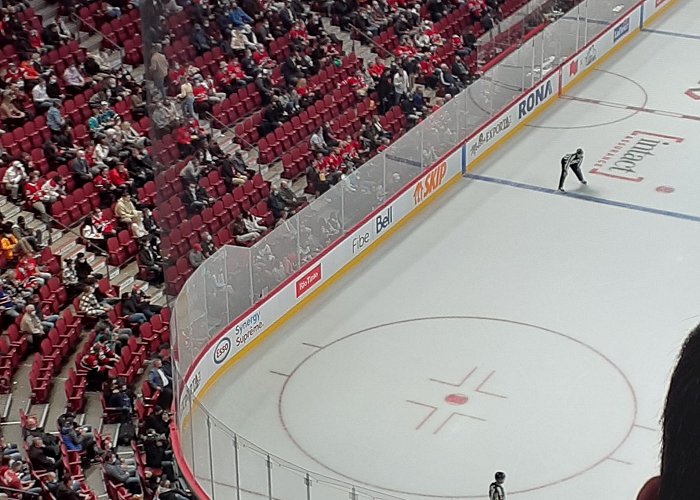 Bell Center I have never seen the Bell Center this empty before, wow. : r/Habs photo