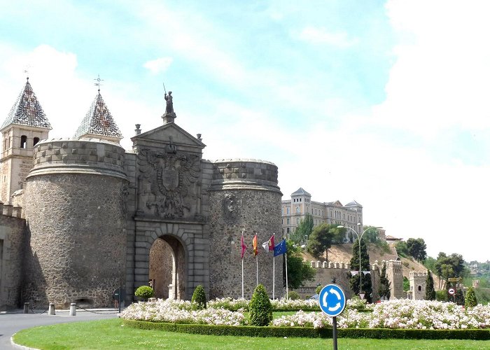 Puerta de Bisagra New Gate of Bisagra - Toledo: Information, rates, prices, tickets ... photo