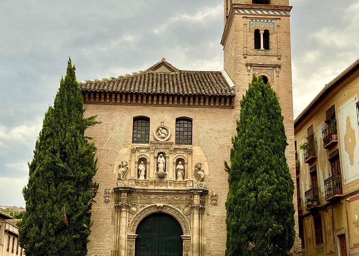 Church of San Gil y Santa Ana Iglesia de San Gil y Santa Ana : r/Granada photo