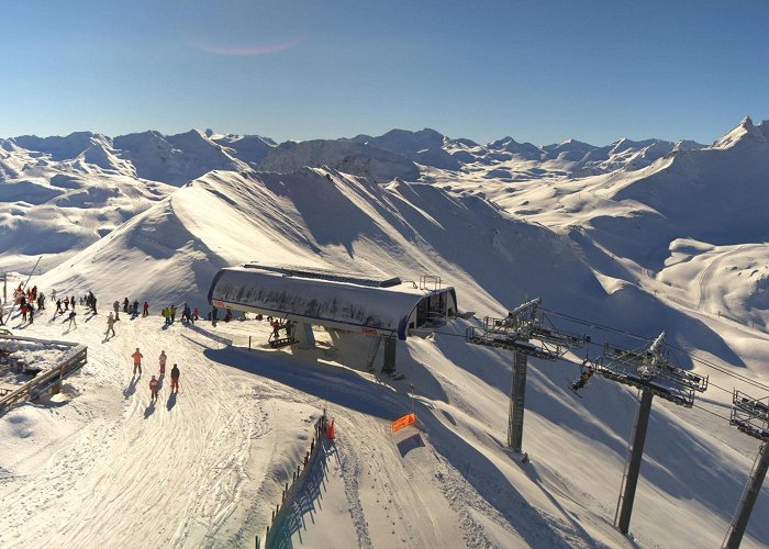 Tignes/Val d'Isere Espace Killy: Skiing in Val d'Isere or Tignes, which one's for you ... photo