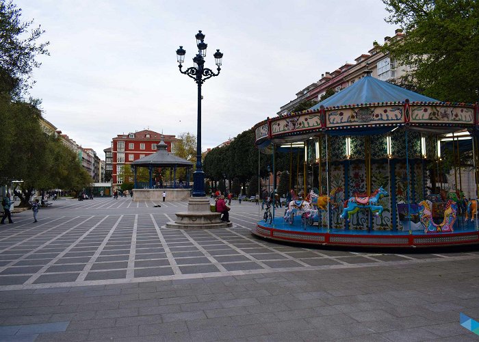 Plaza Pombo Plaza de Pombo - Itinerario centro de Santander - Guia Turismo photo