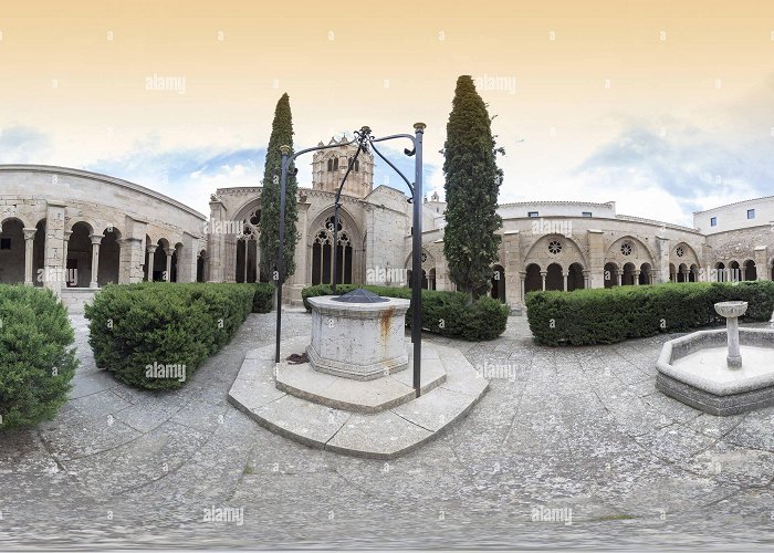 Monasterio Cisterciense de Santa Maria de Vallbona Cister monastery hi-res stock photography and images - Page 7 - Alamy photo