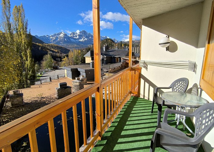 Petrosos Chair Lift Panticosa holiday homes, Aragon: Houses & more | Vrbo photo