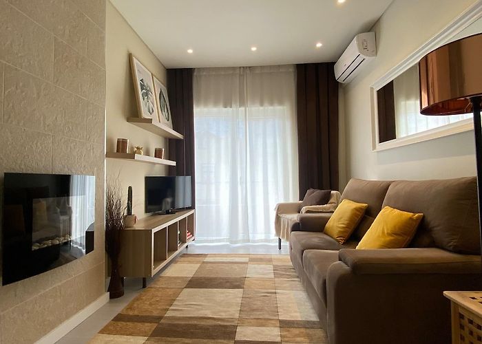 Lagoa Ski Lift São Romão Vacation Rentals with a Washer And Dryer - Guarda ... photo