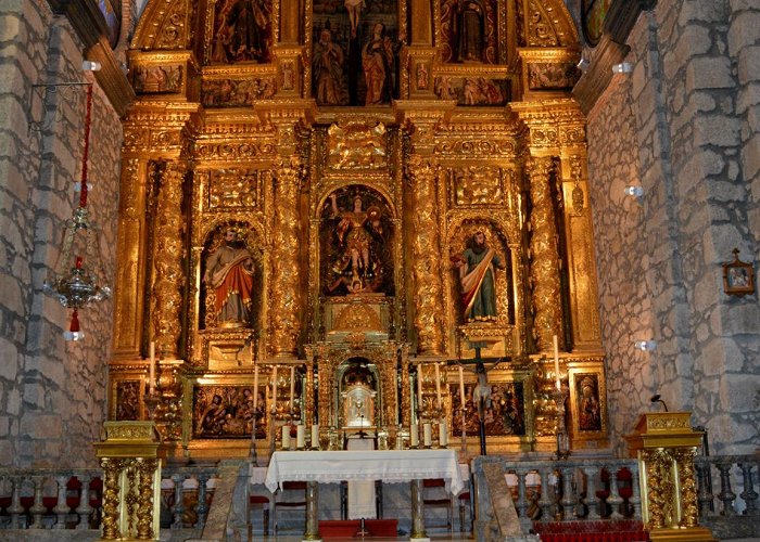 Parroquia San Miguel Arcangel Iglesia de San Miguel Arcángel. Patrimonio en Cabezuela del Valle photo