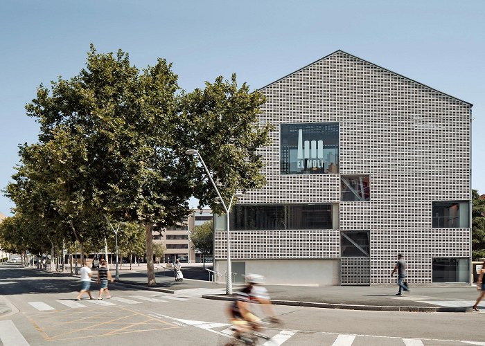 Museu Municipal de Molins de Rei El Molí Library, Molins de Rei - Antonio Montes Gil | Arquitectura ... photo