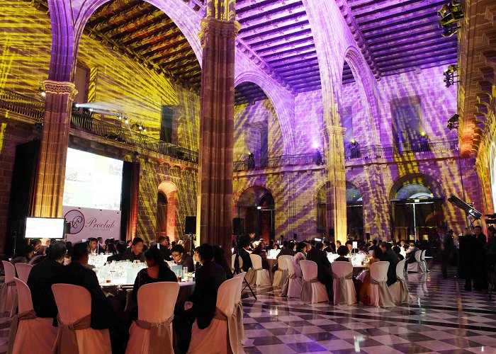 Casa Llotja de Mar EVENTOS BARCELONA GALA DINNER - TATA Comunications photo