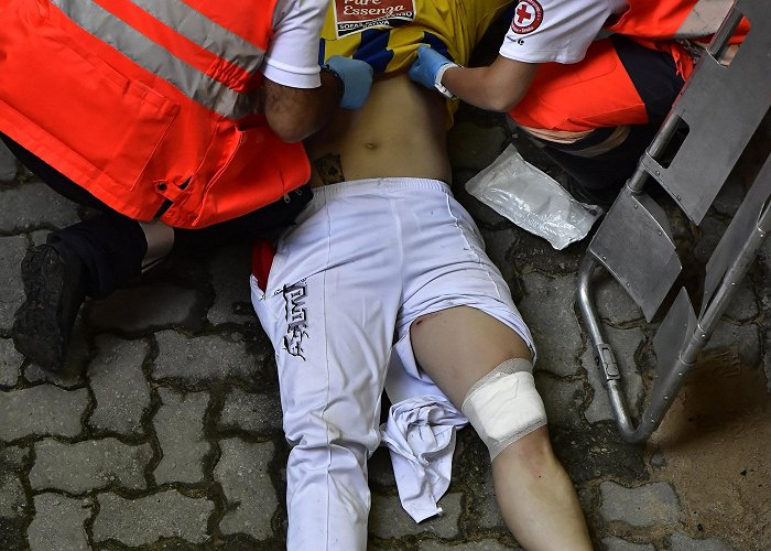 Spanish Red Cross Spain's Running of the Bulls returns to Pamplona – New York Daily News photo