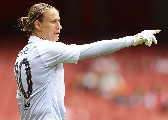 Spanish Association Against Cancer Ann-Katrin Berger: Chelsea goalkeeper set for more treatment after ... photo