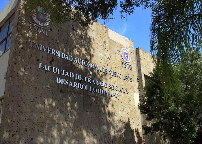 University of Guanajuato Campus Léon UANL offers training for social workers as Expert Witnesses ... photo