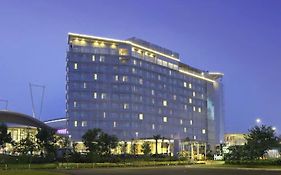 Hotel Santika Premiere Ice Bsd Tangerang Exterior photo