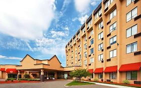 Baymont By Wyndham Meriden Hotell Exterior photo