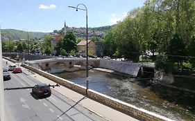 Studio Park Leilighet Sarajevo Exterior photo