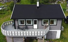 Rivdnji Holiday Home Smørfjord Russenes Exterior photo