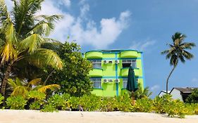 Hus i South Male Atoll på 320 kvm, med 11 soverom, 12 bad Guraidhoo  Exterior photo