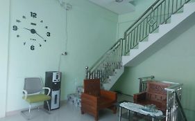 Shaima Homestay Syari'Ah Bukittinggi Exterior photo