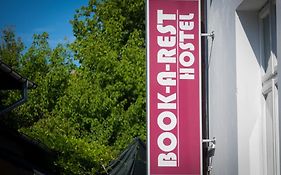 Book-A-Rest Hostel Bucureşti Exterior photo