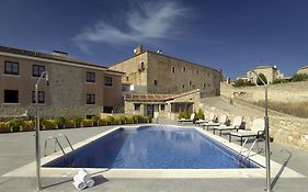 Parador De Trujillo Hotell Exterior photo