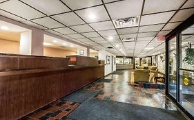 Quality Inn&Suites Binghamton Vestal Exterior photo