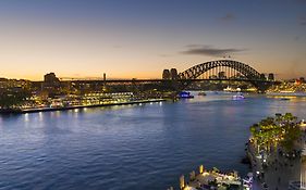 Pullman Quay Grand Sydney Harbour Hotell Exterior photo