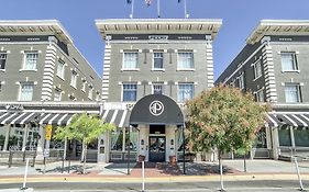 The Peery Salt Lake City Downtown, Tapestry Collection By Hilton Hotell Exterior photo