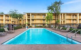 La Quinta Inn By Wyndham Miami Airport North Exterior photo