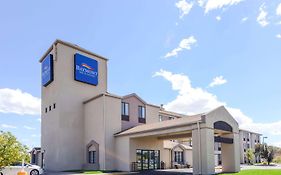 Baymont By Wyndham Pueblo Hotell Exterior photo