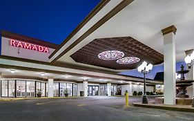 Ramada By Wyndham Metairie New Orleans Airport Hotell Exterior photo