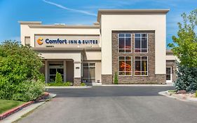 Comfort Inn&Suites Logan Near University Exterior photo