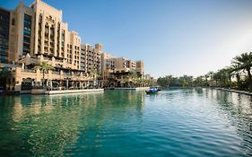 Jumeirah Mina Al Salam Dubai Hotell Exterior photo