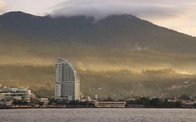 Best Western The Lagoon Hotel Manado Exterior photo