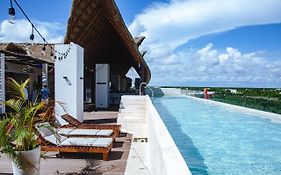 Selina Tulum Downtown Hotell Exterior photo