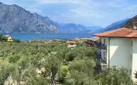 Albergo Bar Ristorante Alla Rama Malcesine Exterior photo