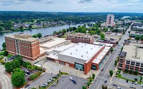 Augusta Marriott At The Convention Center Hotell Exterior photo