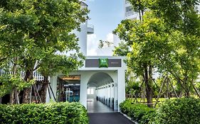 Ibis Styles Phuket City Exterior photo