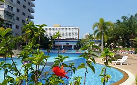 View Talay 2 A Aparthotel Haat Jomtien Exterior photo