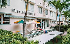 Beds N' Drinks Vandrerhjem Miami Beach Exterior photo