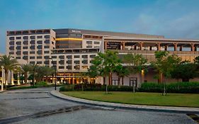 The Westin Doha Hotel & Spa Exterior photo