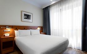 Petit Palace Cliper-Gran Via Hotell Madrid Exterior photo