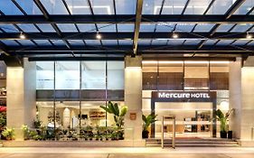 Mercure Jakarta Gatot Subroto Hotell Exterior photo